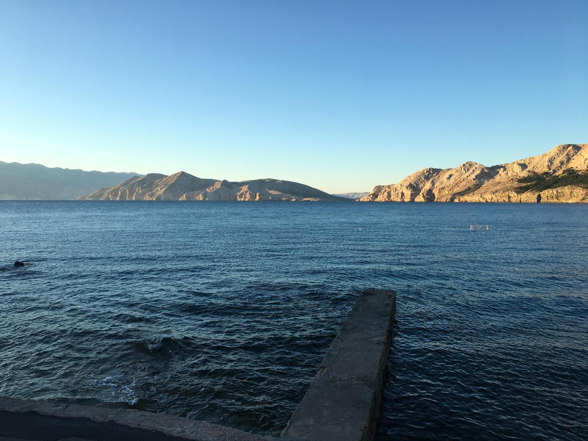 Vali Apartment Baska  Bagian luar foto